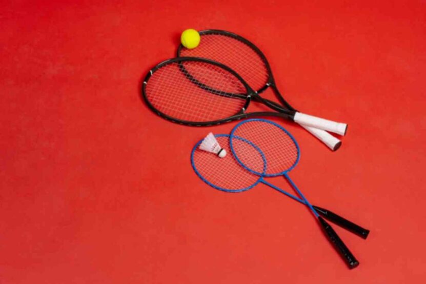 What Is The Difference Between Tennis And Badminton Tennis Vs Badminton Explained Takin Sports 4298